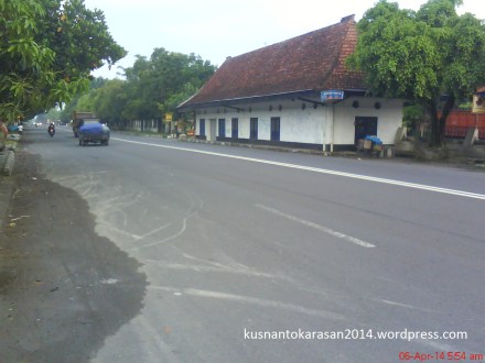 Bekas Stasiun Kereta api yang sekarang di gunakan sebagai Terminal Palbapang.