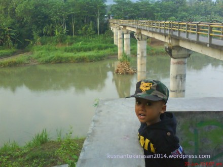 Jembatan Pundong yang dulu sebelum diterjang lahar dingin erupsi Merapi. 