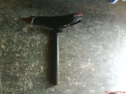 tempat duduk/sadle sepeda