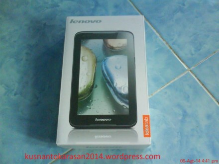 sebuah produk dari lenovo Ideatab A1000