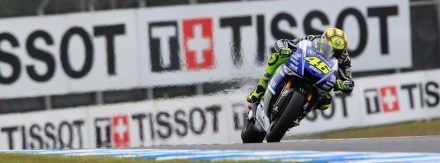 valentino rossi melaju