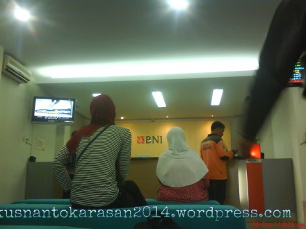 Ruang tunggu di bank BNI Bantul