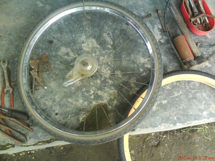 Roda belakang berhasil dilepas