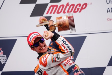 Kebgembiraan Marc Marquez atas kemenangan seri kedua motogp Austin sekaligus mempertahankan rekornya
