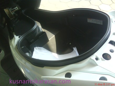 bagasi belakang Suzuki Burgman 200