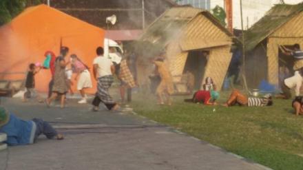 Simulasi gempa di lapangan paseban Bantul