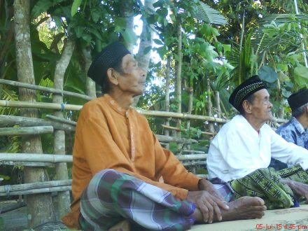Ini Bapak Kaum Rois Dusun Karasan