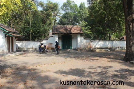 Gapura Petilasan Gilanglipuro Bantul