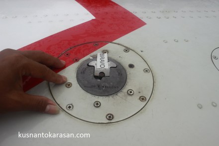 Ini nih tutup tangki yang dipesawat