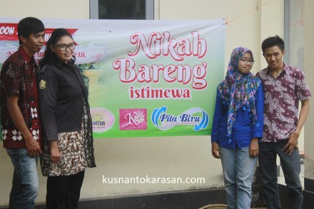 Ini 2 pasangan yang telah siap di Nikahkan dalam -Nikah Bareng Angkasa 2016