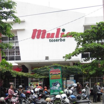 Toserba Mulia Bantul- www.twitter.com