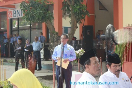 Wakil dari pemprov DIY membacakan sambutan bpk Gubernur DIY