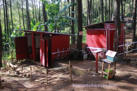 Toilet di Puncak Becici