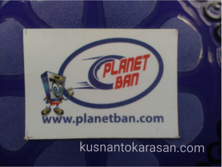 Stiker Planet Ban