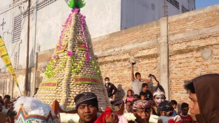 Gunungan bakpia - tribunjogja