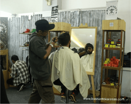 Booth 'style' potong rambut