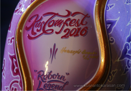 Tanki 'kebo bule' icon KUSTOMFEST 2016 yang ditanda tangani oleh Sri Sultan Hamengku Buwono X