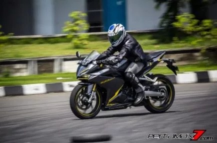 fun-race-honda-cbr250rr-jogja_-81-460x307.jpg