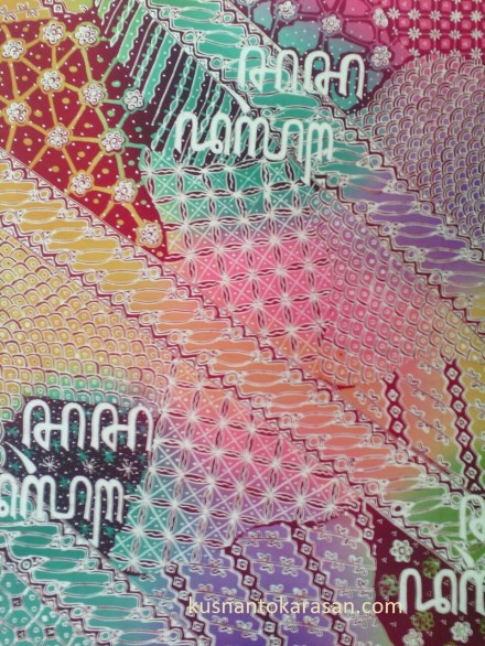 Motif batik parang kombinasi