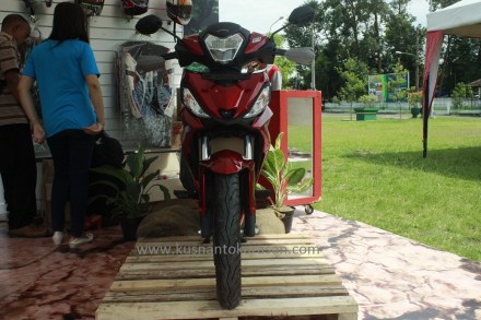 Tampak depan Honda Supra GTR 150